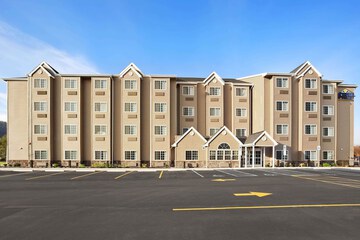 Microtel Inn & Suites Sayre PA