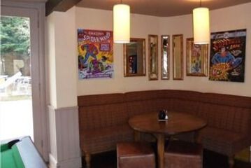 Hotel Bar