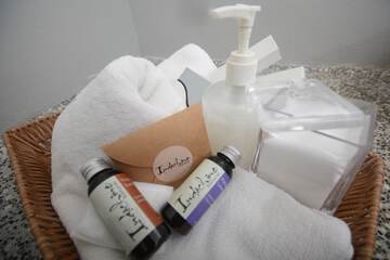 Bathroom amenities