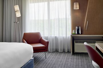 Room 14 of 38