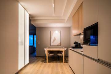 Private kitchenette