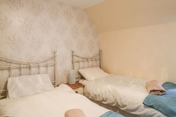 guest_rooms