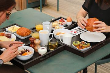 Breakfast meal