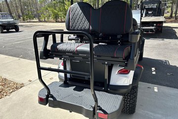 Golf cart