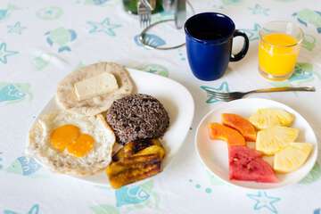 Breakfast meal