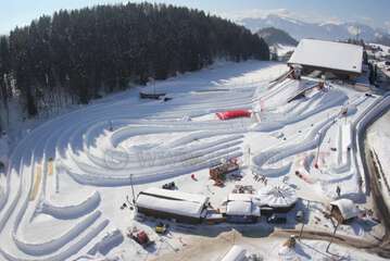 Snow tubing