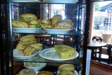 Snack bar