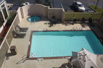 Pool 7 of 75