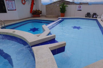 Rooftop pool
