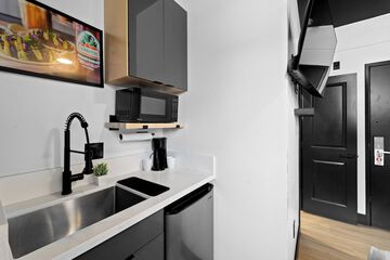 Private kitchenette