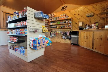 Snack bar