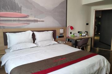 Photo 6