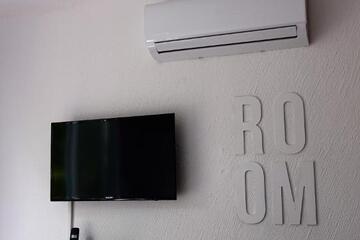 Photo 48