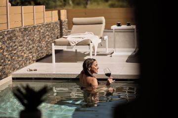 Private pool