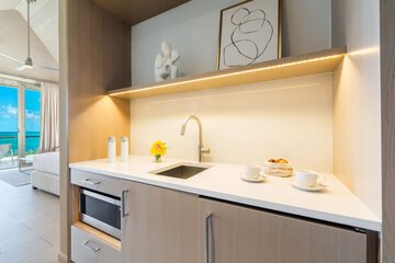 Private kitchenette