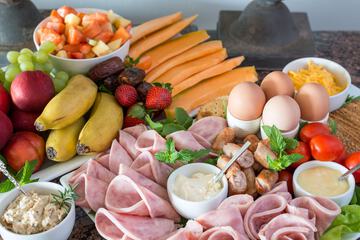 Breakfast buffet
