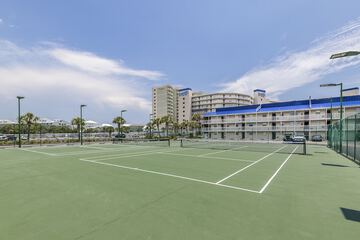 Tennis court