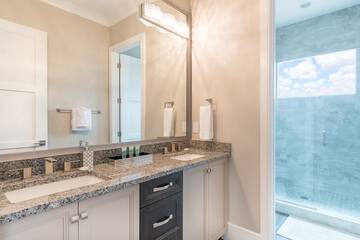 Bathroom shower