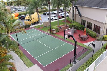 Tennis court