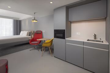 Private kitchenette