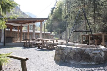 BBQ/picnic area