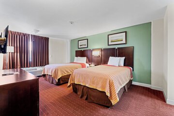 Room 15 of 38