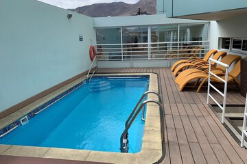 Rooftop pool