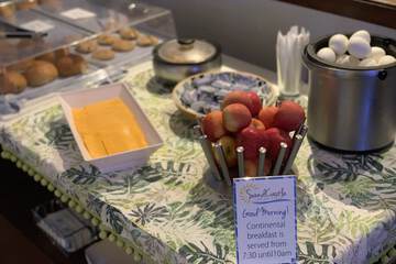 Breakfast buffet