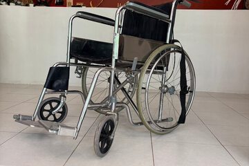 Guest wheelchair