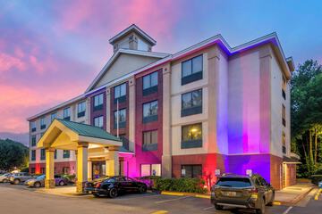 Hotel 4 of 40