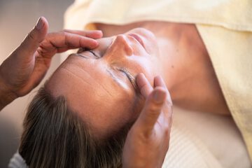 Facial