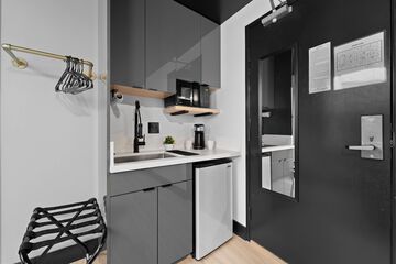 Private kitchenette