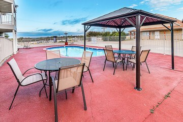 BBQ/picnic area