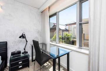 Studio (0 Bedroom)