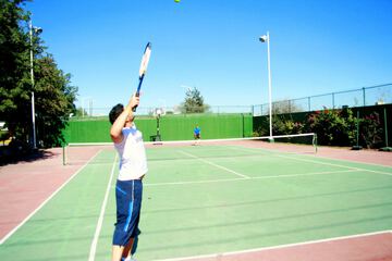 Tennis court