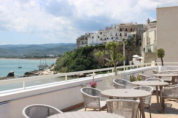 Sundeck