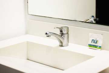 Bathroom sink
