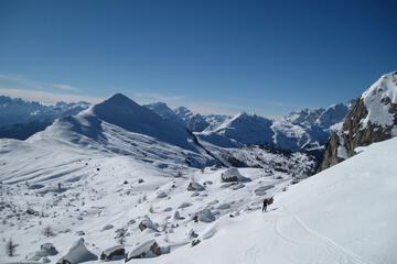Snow and ski sports