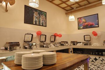 Breakfast buffet