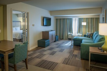 Room 46 of 63