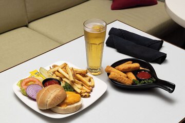 Dining 59 of 75