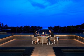 Couples dining