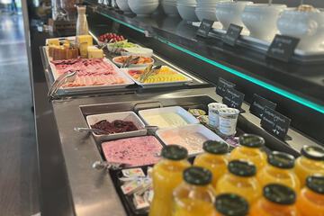 Breakfast buffet