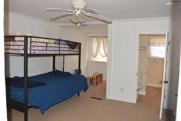guest_rooms
