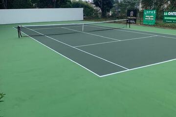 Tennis court