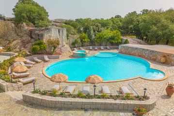 Rooftop pool