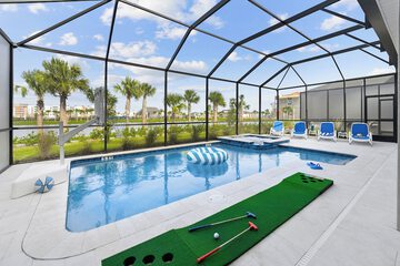 Private pool