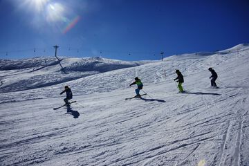 Snow and ski sports