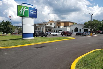 Holiday Inn Express Pittsburgh North by IHG