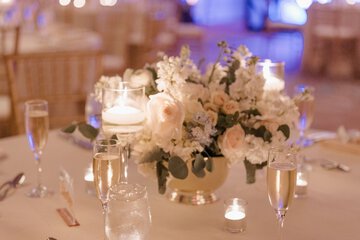 Ballroom/Hall 48 of 68